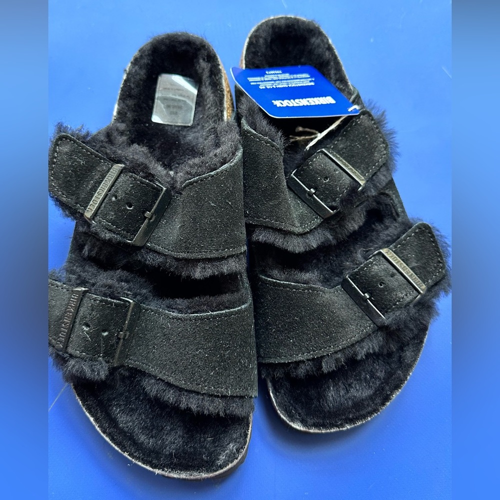 Birkenstock Black suede + shearling Arizona sandal, 37, brand new!